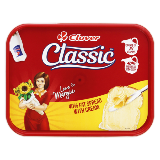 Clover Classic 50% Fat Spread With Cream Tub 500g